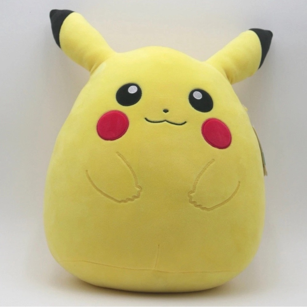 Pokémon Pikachu Winking Squishmallow 14 Inch Plush Exclusive